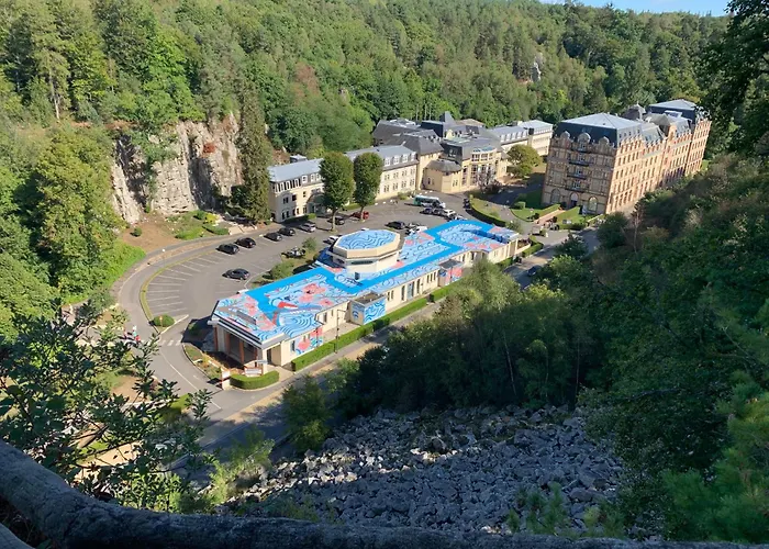 Avec Grande Terrasse Apartment *