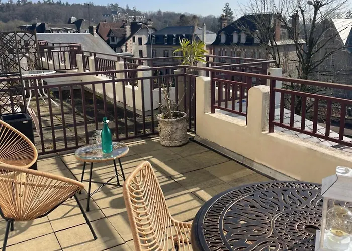 Avec Grande Terrasse * Bagnoles de l'Orne Normandie